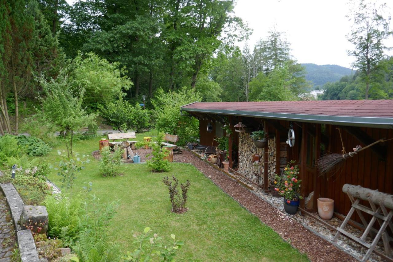 Ferienwohnung Am Wald Bad Herrenalb Exteriör bild